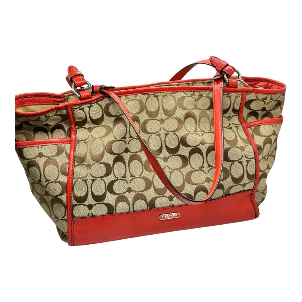 Coach Park Signature Carrie Tote/Shoulder bag